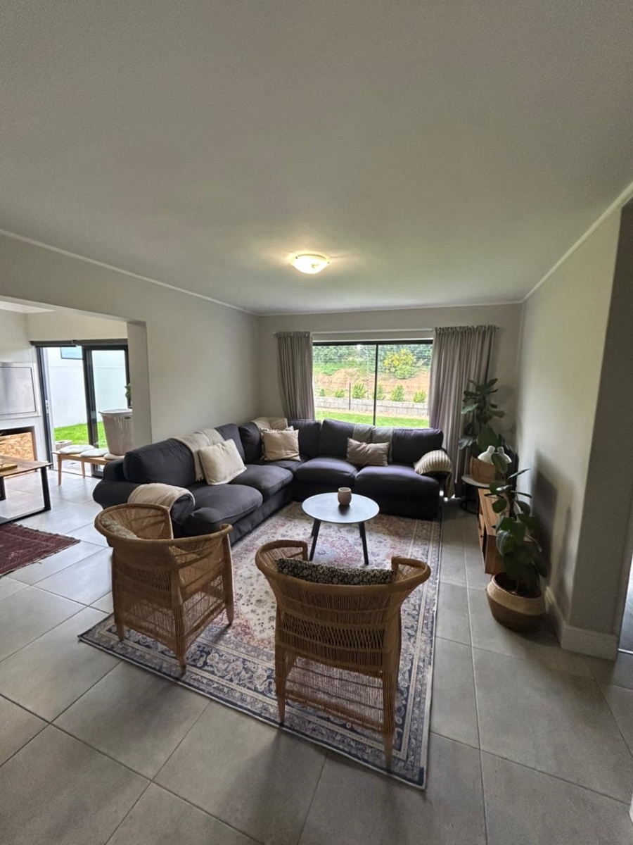 To Let 3 Bedroom Property for Rent in Aan de Wijnlanden Western Cape
